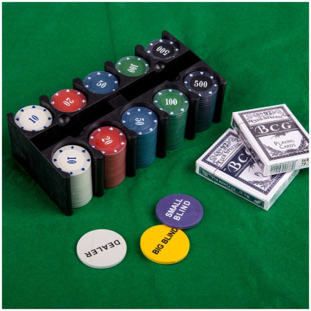 Texas Holdem (покерный набор на 200 фишек с номиналом)