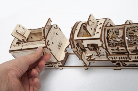 Сборная модель Ugears Локомотив с тендером