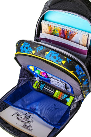 рюкзак Hummingbird Teens T113 Football Big Shot