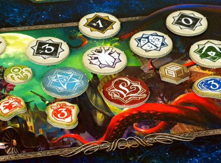 Ужас Аркхэма. Карточная игра